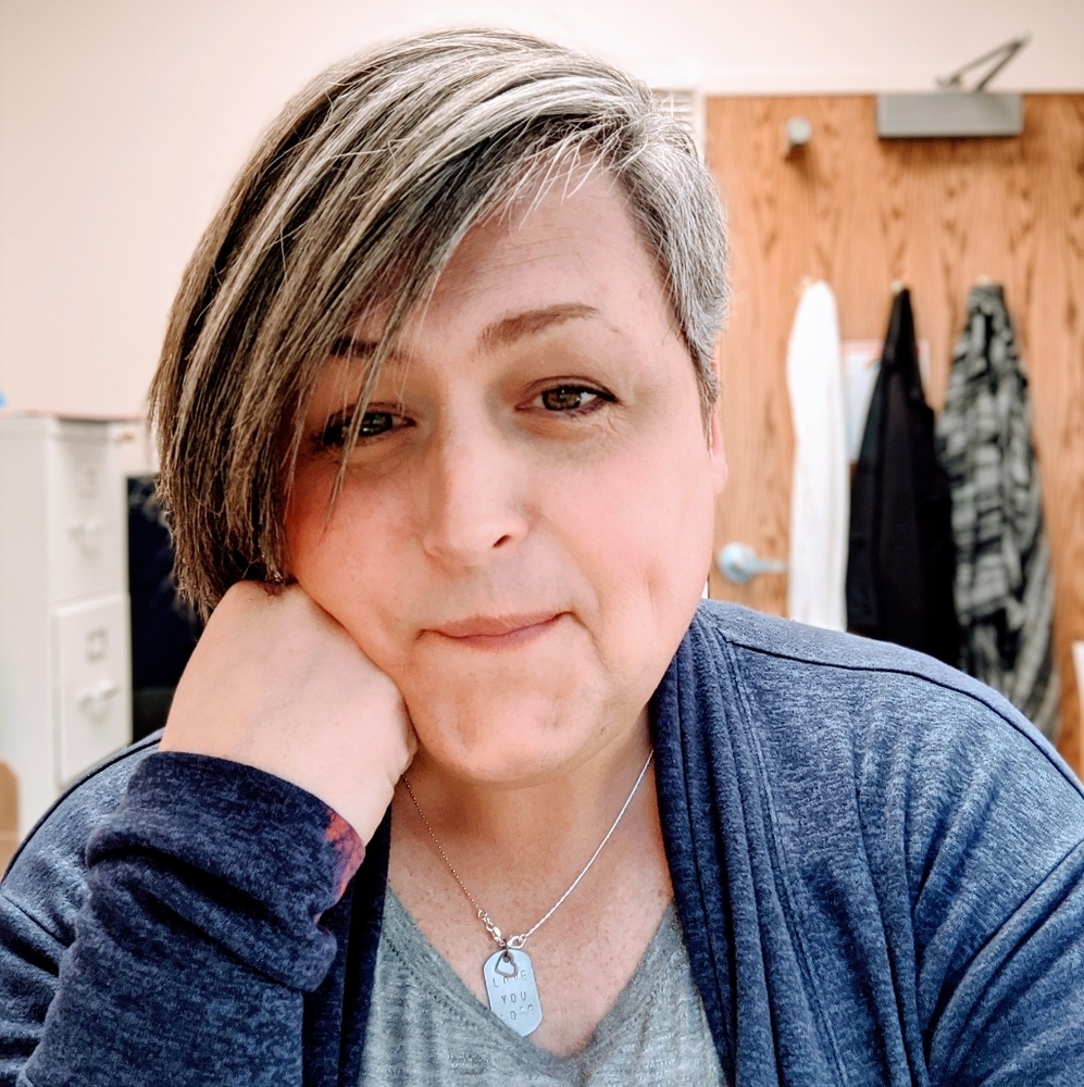 Meet your Posher, Emily